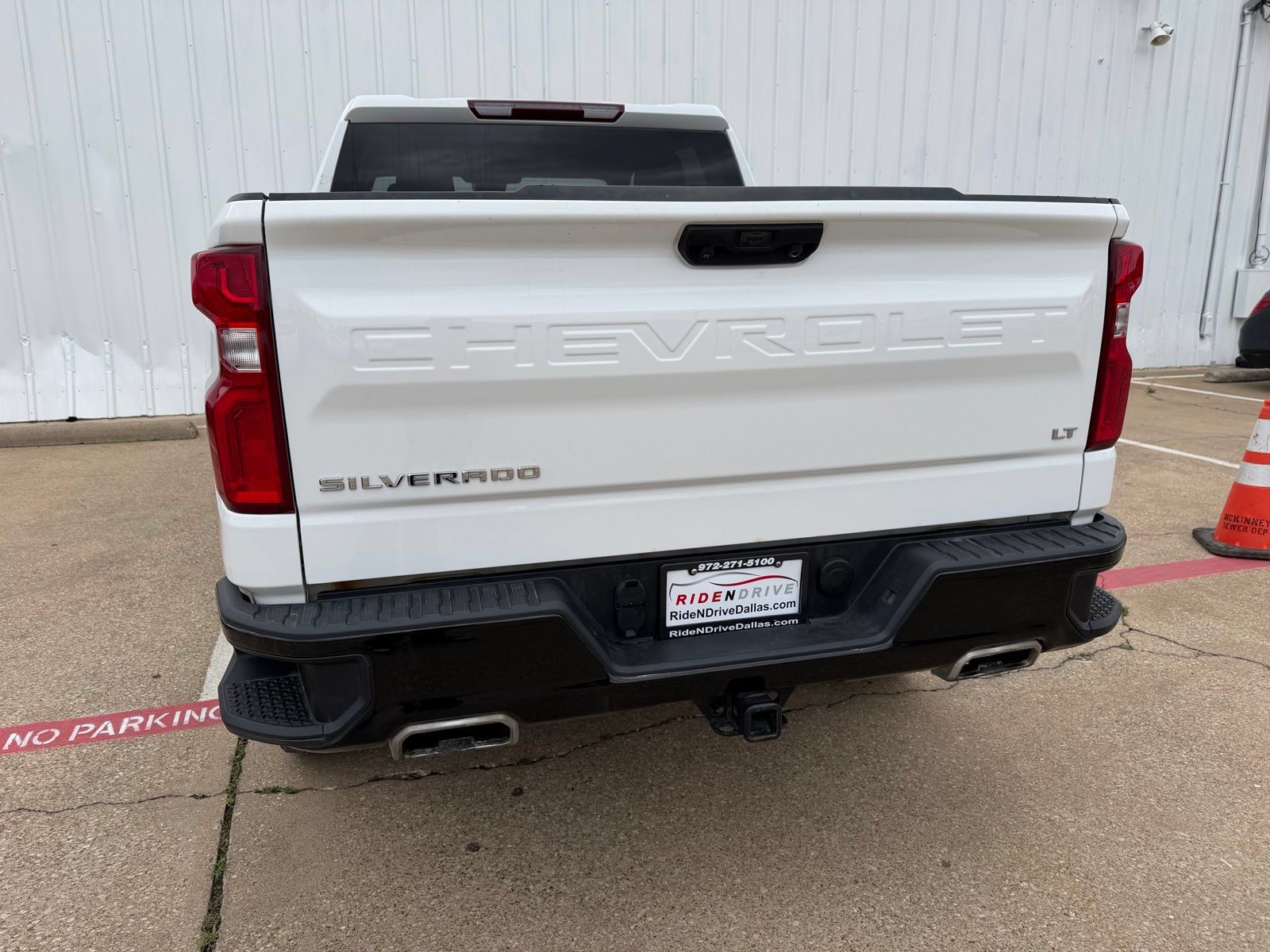 Used 2024 Chevrolet Silverado 1500 LT Trail Boss w/ Protection Package AWD/4WD image 5