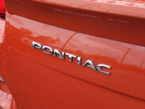 Used 2008 Pontiac Solstice GXP w/ Premium Package RWD image 6