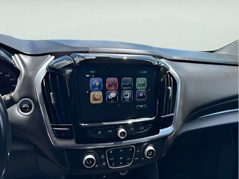 Used 2019 Chevrolet Traverse LT AWD/4WD image 14