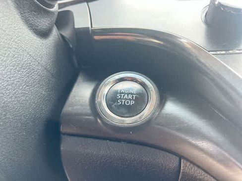 Used 2017 Toyota Avalon Limited FWD image 28