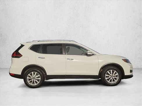 Used 2020 Nissan Rogue SV AWD/4WD image 4