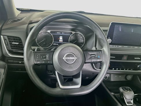 Used 2023 Nissan Rogue SV AWD/4WD image 17