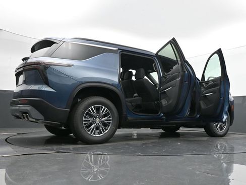 New 2026 Chevrolet Traverse LT w/ LPO, Floor Liner Package image 72