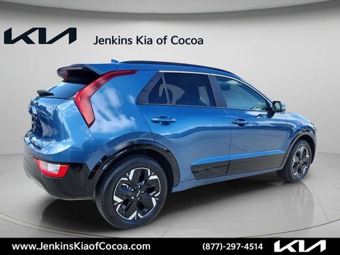 Certified 2026 Kia Niro Wind FWD image 4