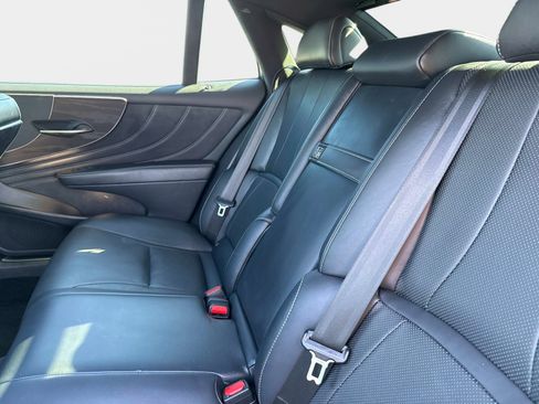 Used 2021 Lexus LS 500 w/ Accessory Package (Z2) image 13