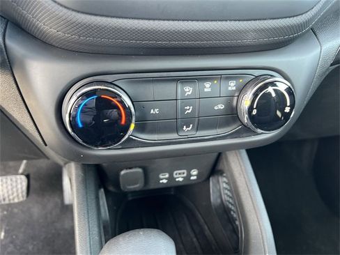 Certified 2021 Chevrolet TrailBlazer LS image 15