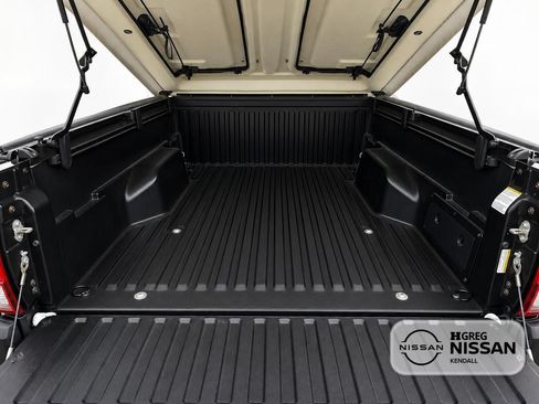 Used 2019 Toyota Tacoma SR RWD image 10