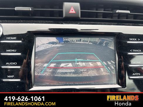 Used 2020 Toyota Camry image 23