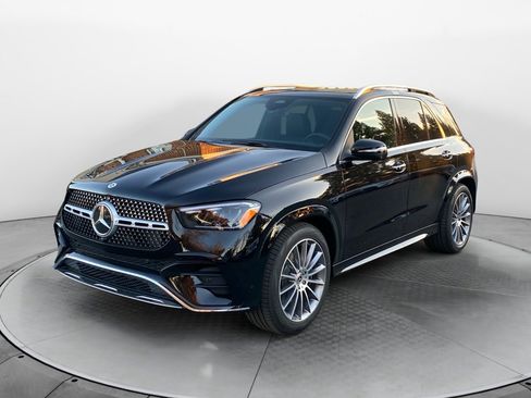 New 2026 Mercedes-Benz GLE 580 4MATIC image 3