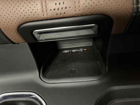 Certified 2025 Chevrolet Silverado 1500 High Country image 27