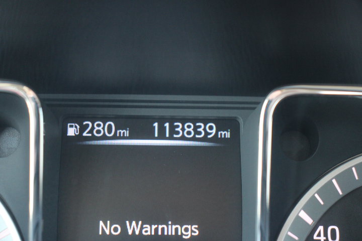 Used 2017 Nissan Titan SV RWD image 26