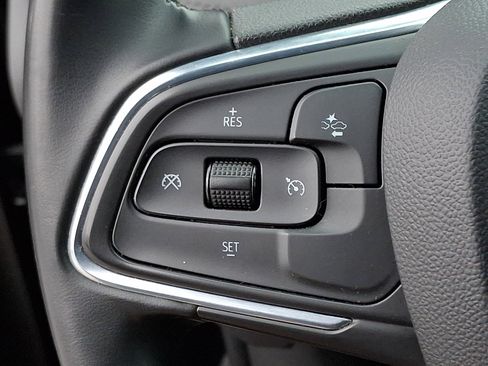 Used 2024 Buick Encore GX Sport Touring image 20