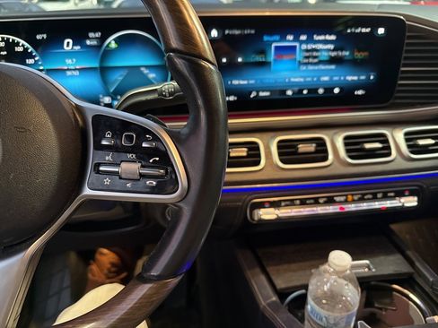 Certified 2022 Mercedes-Benz GLE 350 image 4