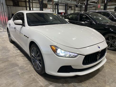 Used 2017 Maserati Ghibli S image 1