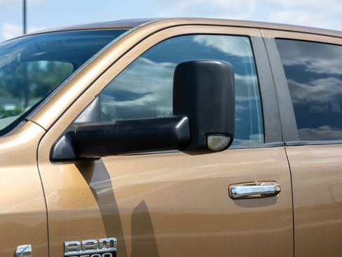 Used 2011 RAM 2500 SLT AWD/4WD image 40