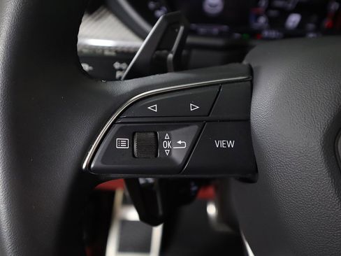 Used 2022 Lamborghini Urus image 42