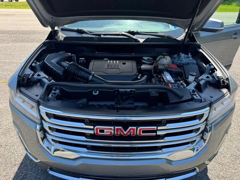 Used 2023 GMC Acadia SLE AWD/4WD image 56