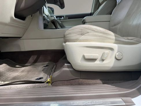 Used 2016 Lexus GX 460 w/ Premium Package AWD/4WD image 20
