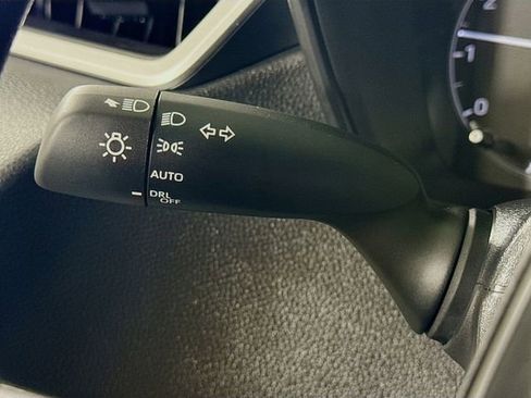 Certified 2025 Toyota Corolla LE FWD image 15