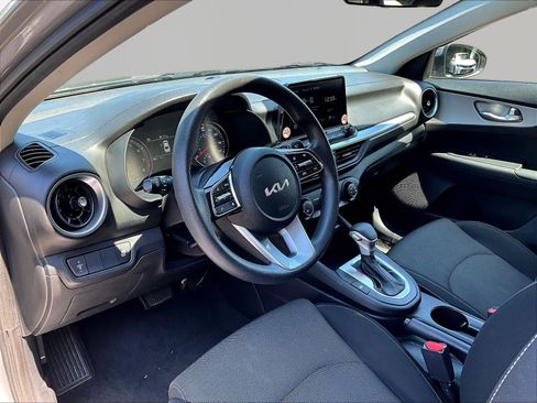 Used 2024 Kia Forte LXS FWD image 16