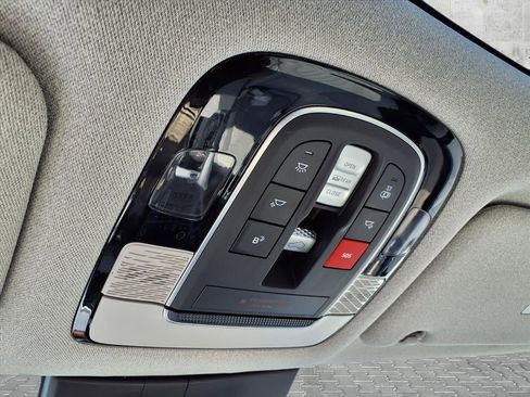 Used 2024 Hyundai Palisade Limited image 24