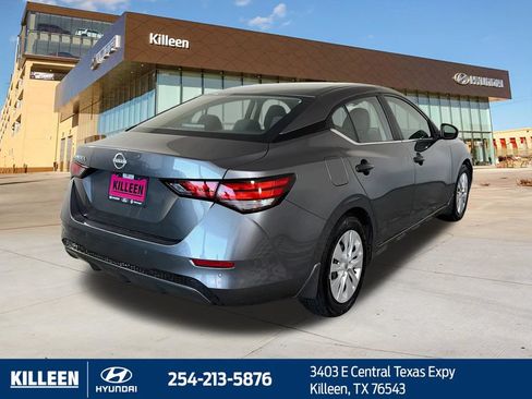 Used 2025 Nissan Sentra S FWD image 8