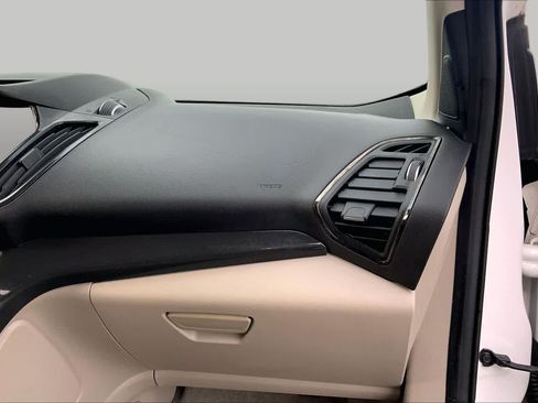 Used 2016 Ford Escape Titanium FWD image 18