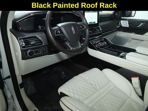 Used 2021 Lincoln Navigator Black Label w/ Special Edition Package image 19