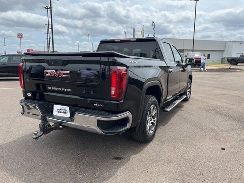 Used 2021 GMC Sierra 1500 SLT AWD/4WD image 11