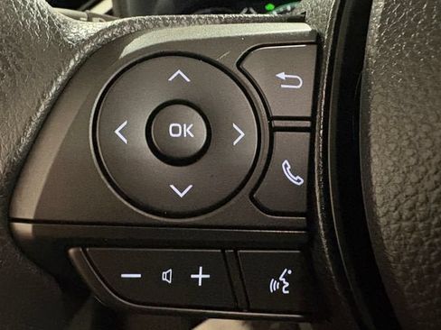 Used 2025 Toyota RAV4 XLE w/ Convenience Package AWD/4WD image 13