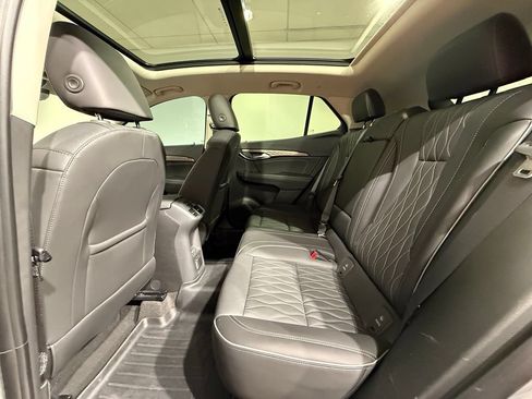 Used 2023 Buick Envision Avenir AWD/4WD image 20
