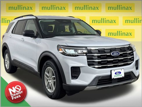 New 2026 Ford Explorer Active RWD image 1