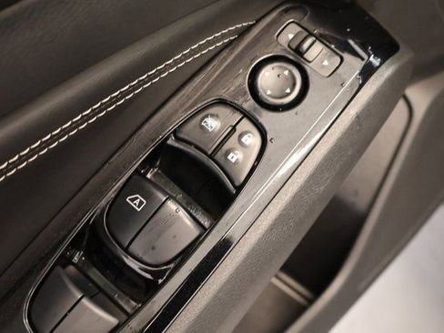 Used 2023 Nissan Altima 2.5 SL image 11