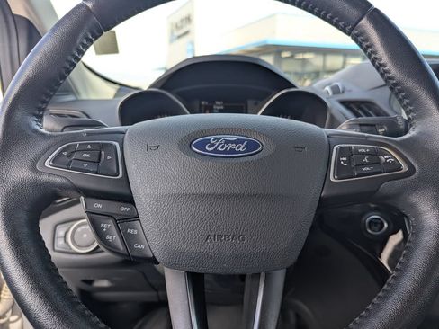 Used 2017 Ford Escape Titanium AWD/4WD image 21