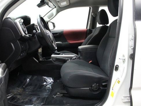 Used 2023 Toyota Tacoma SR5 image 7