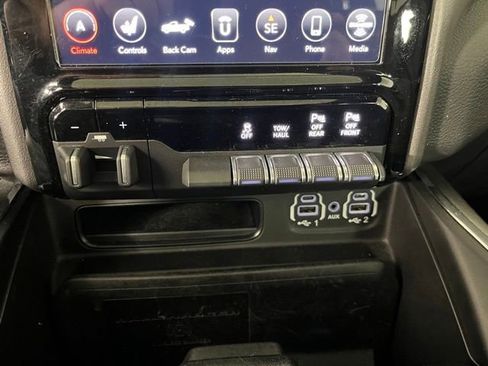 Used 2021 RAM 1500 Laramie w/ Night Edition AWD/4WD image 31