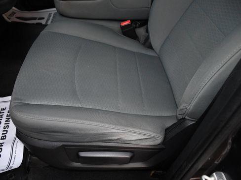 Used 2016 RAM 1500 Classic SLT image 11