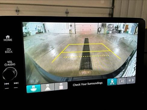 Used 2025 Honda CR-V Sport Touring image 24