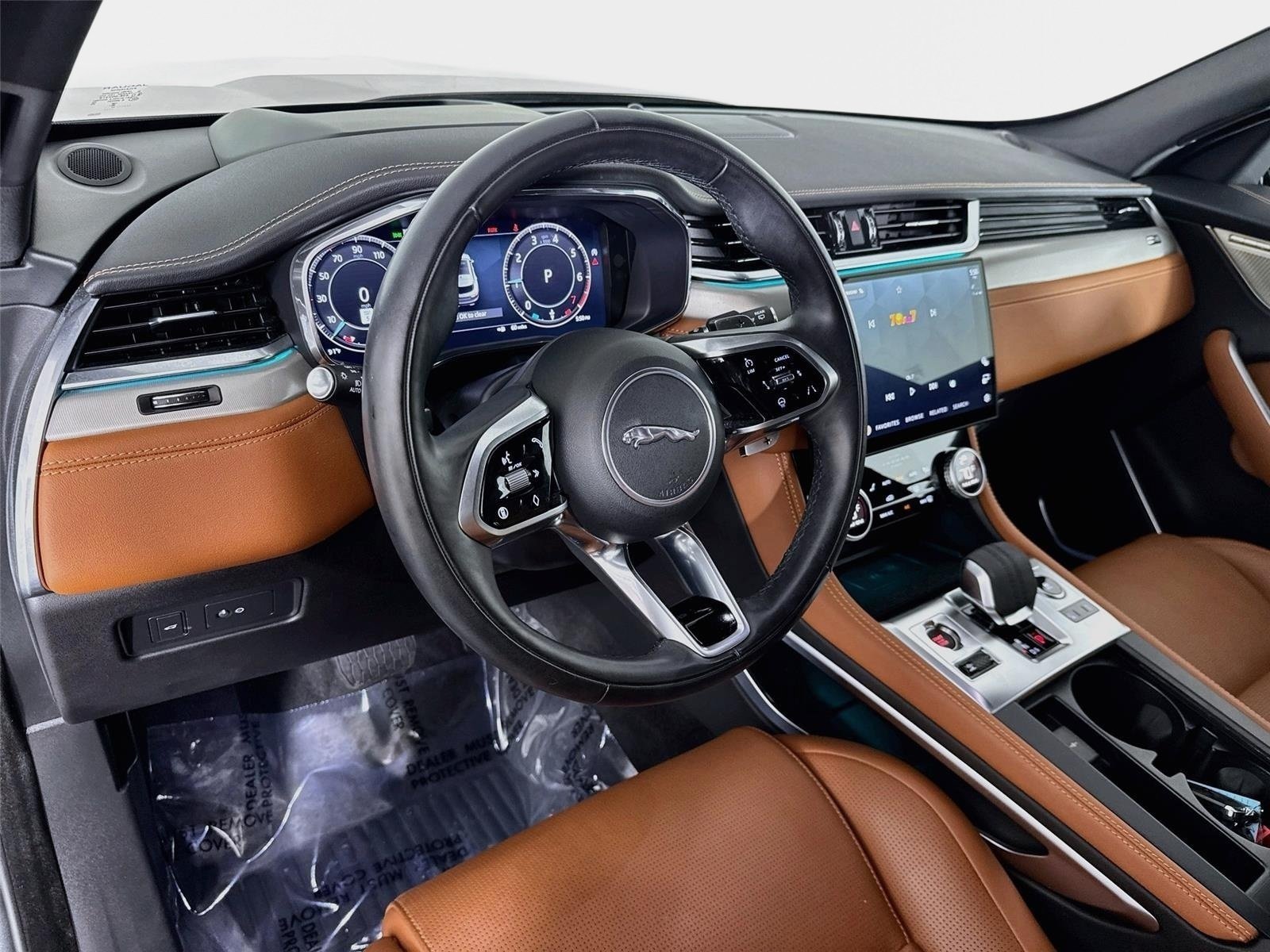 Used 2026 Jaguar F-PACE R-Dynamic S AWD/4WD image 9