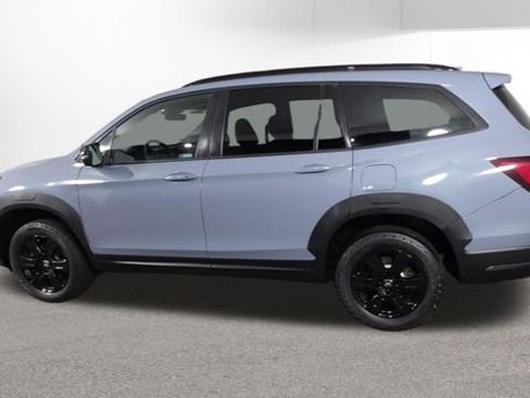 Used 2022 Honda Pilot TrailSport image 6