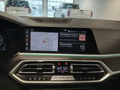 Used 2022 BMW X7 M50i w/ Luxury Seating Package AWD/4WD image 42