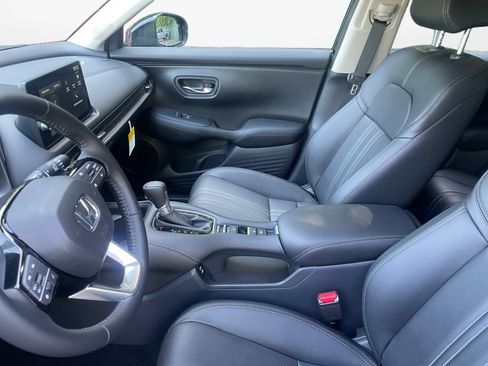 New 2026 Honda HR-V EX-L image 9