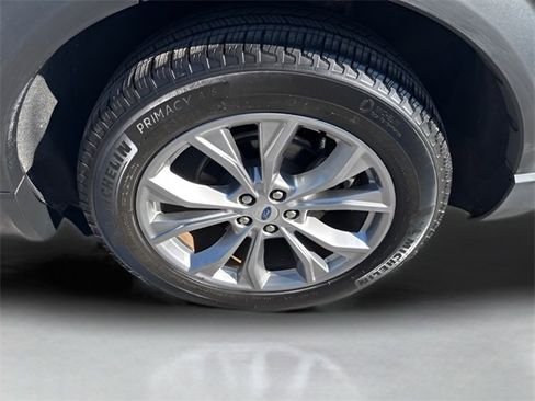 Used 2022 Ford Explorer Limited image 48