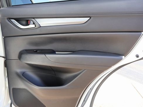 Used 2020 MAZDA CX-5 Touring image 12