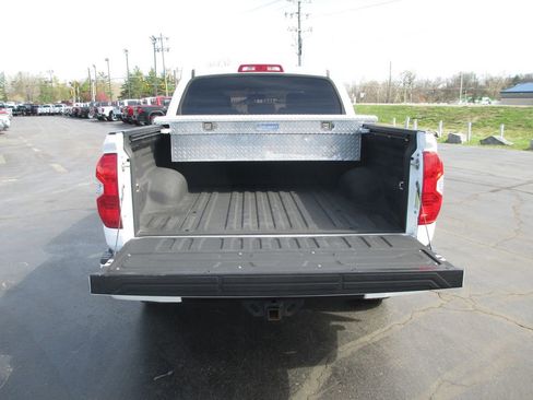 Used 2016 Toyota Tundra Limited w/ Limited Premium Package image 6