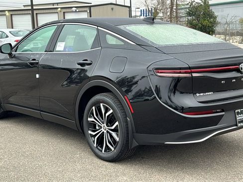 New 2026 Toyota Crown XLE image 6