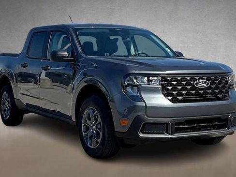 New 2026 Ford Maverick XLT FWD image 2
