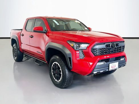 New 2026 Toyota Tacoma TRD Off-Road AWD/4WD image 3
