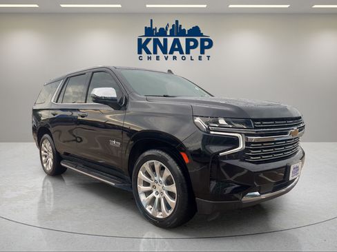 Used 2021 Chevrolet Tahoe Premier w/ Premium Package RWD image 3