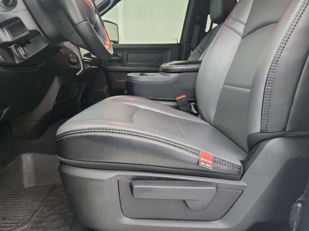 Used 2025 RAM 2500 Tradesman AWD/4WD image 22